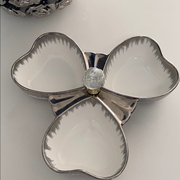 Serving dish - Picture 1 of 2